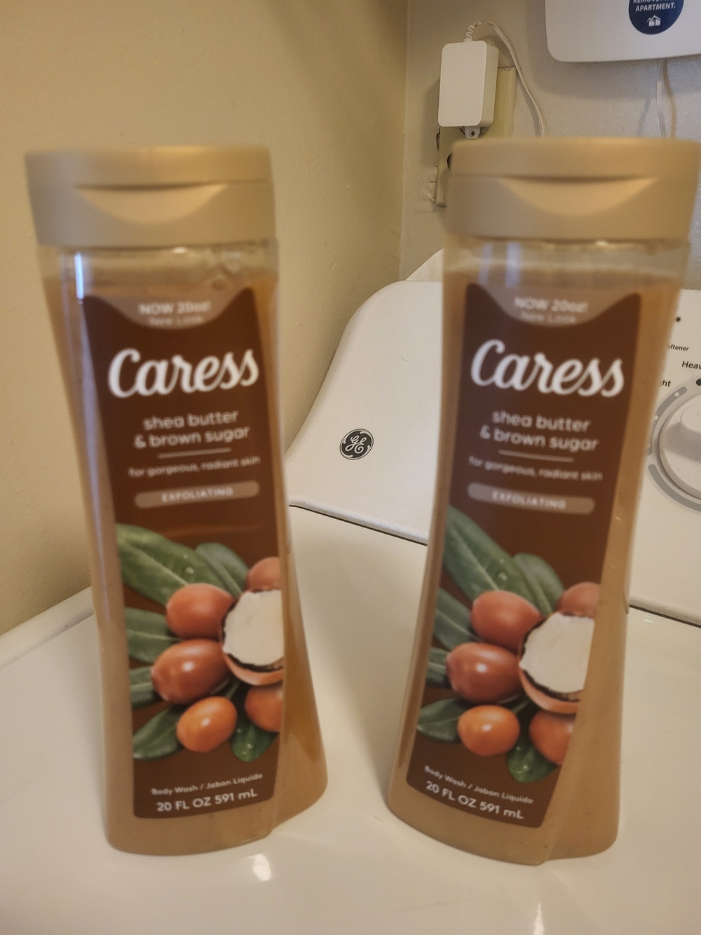 Caress Shea Butter & Brown Sugar Body Wash - Brown